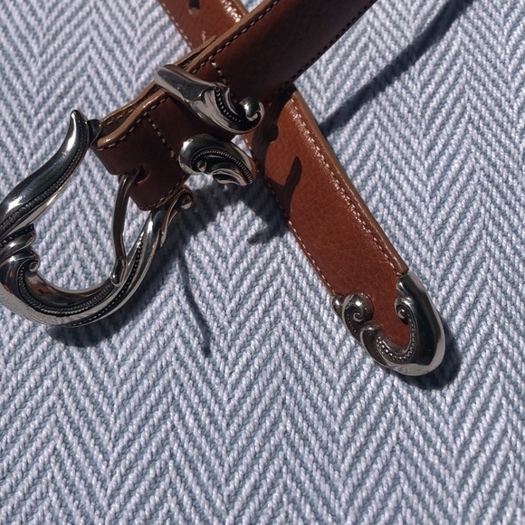 Coldwater Creek brown belt Small Goldtone hardware Used 34 1/2” Length - Picture 3 of 12